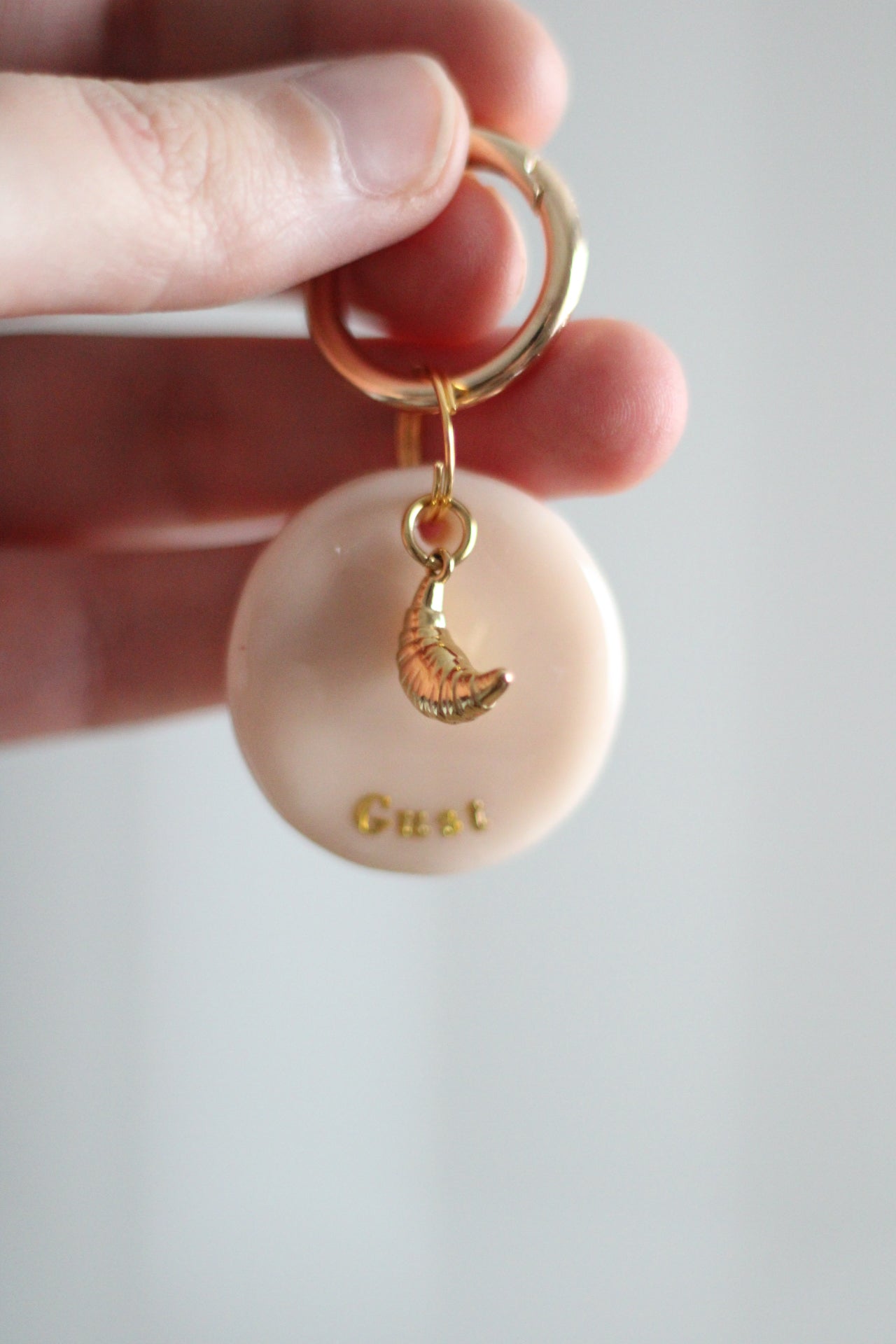 Circle tag