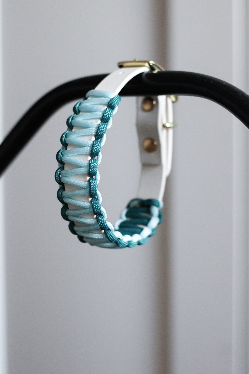 Halsband Blue Lagoon
