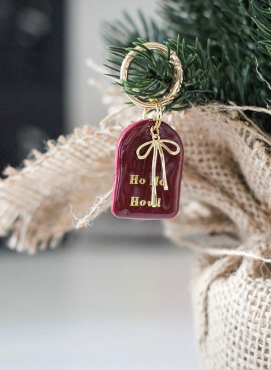 Ho Ho Howl tag + charm